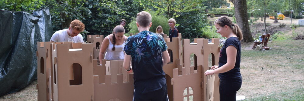 team builing rowi mitarbeiter Romantischer Winkel incentive team building