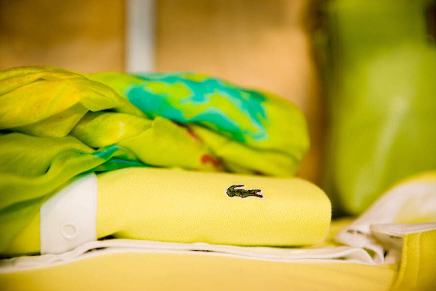 Rowi-Boutique Shoppen Romantischer WInkel Damen und Herren Bekleidung Souveniers bunte Farben