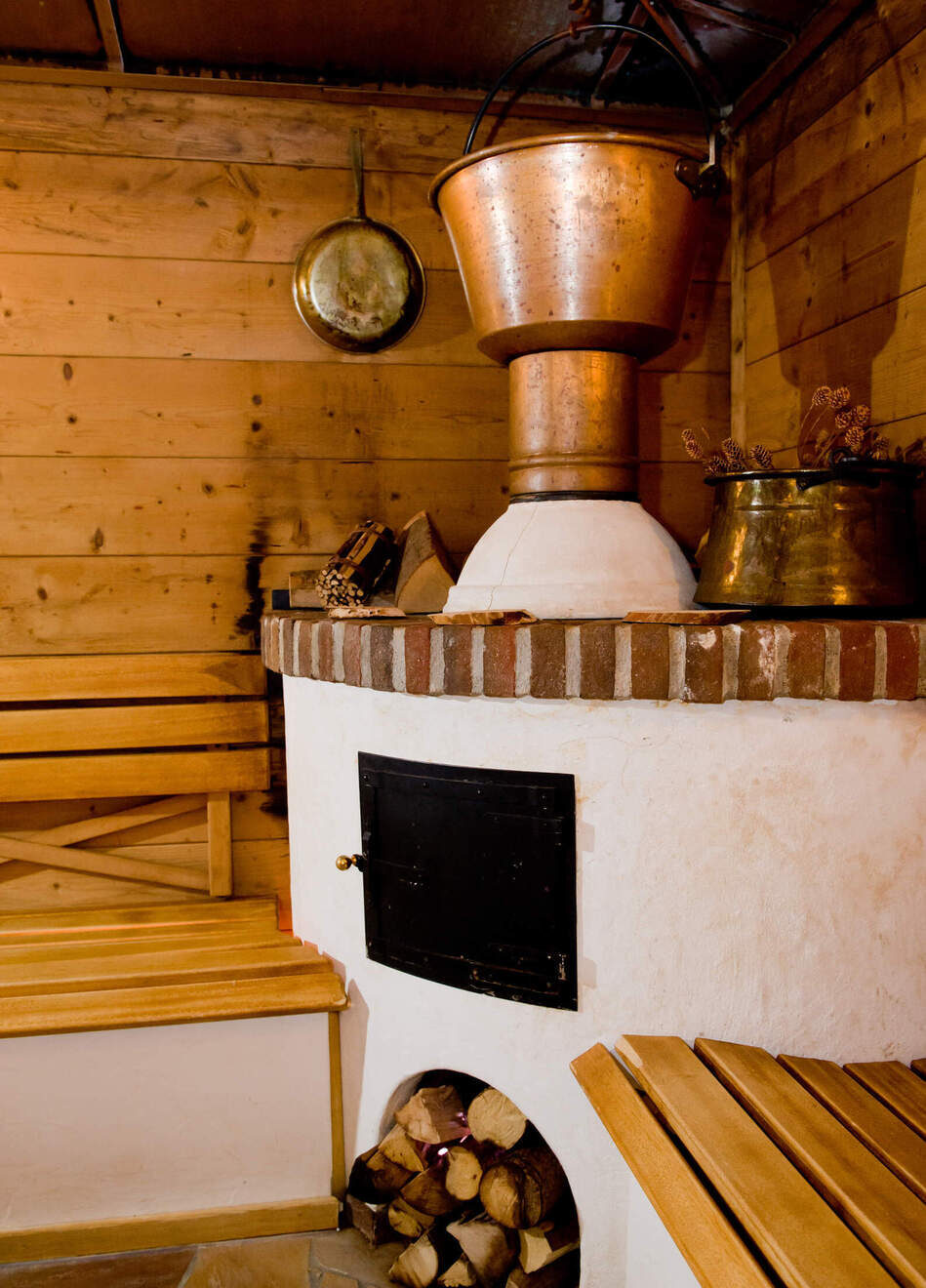 Gesundes Schwitzen in der Wilderer Sauna Wilderer Sauna Romantischer Winkel